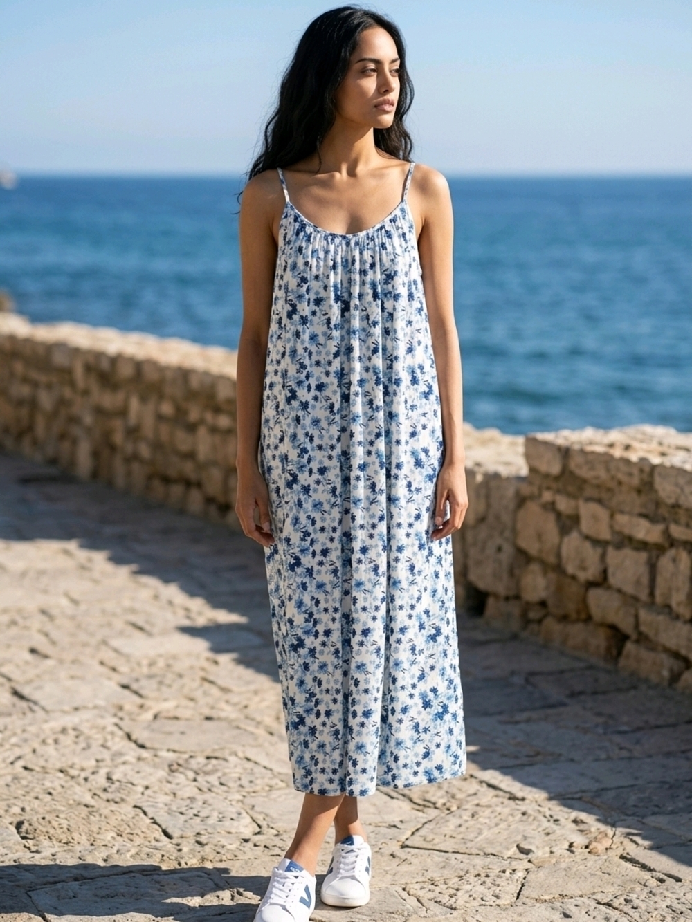 Dip Blue and White Floral Pattern XL Strap Maxi Dress Lined GUC